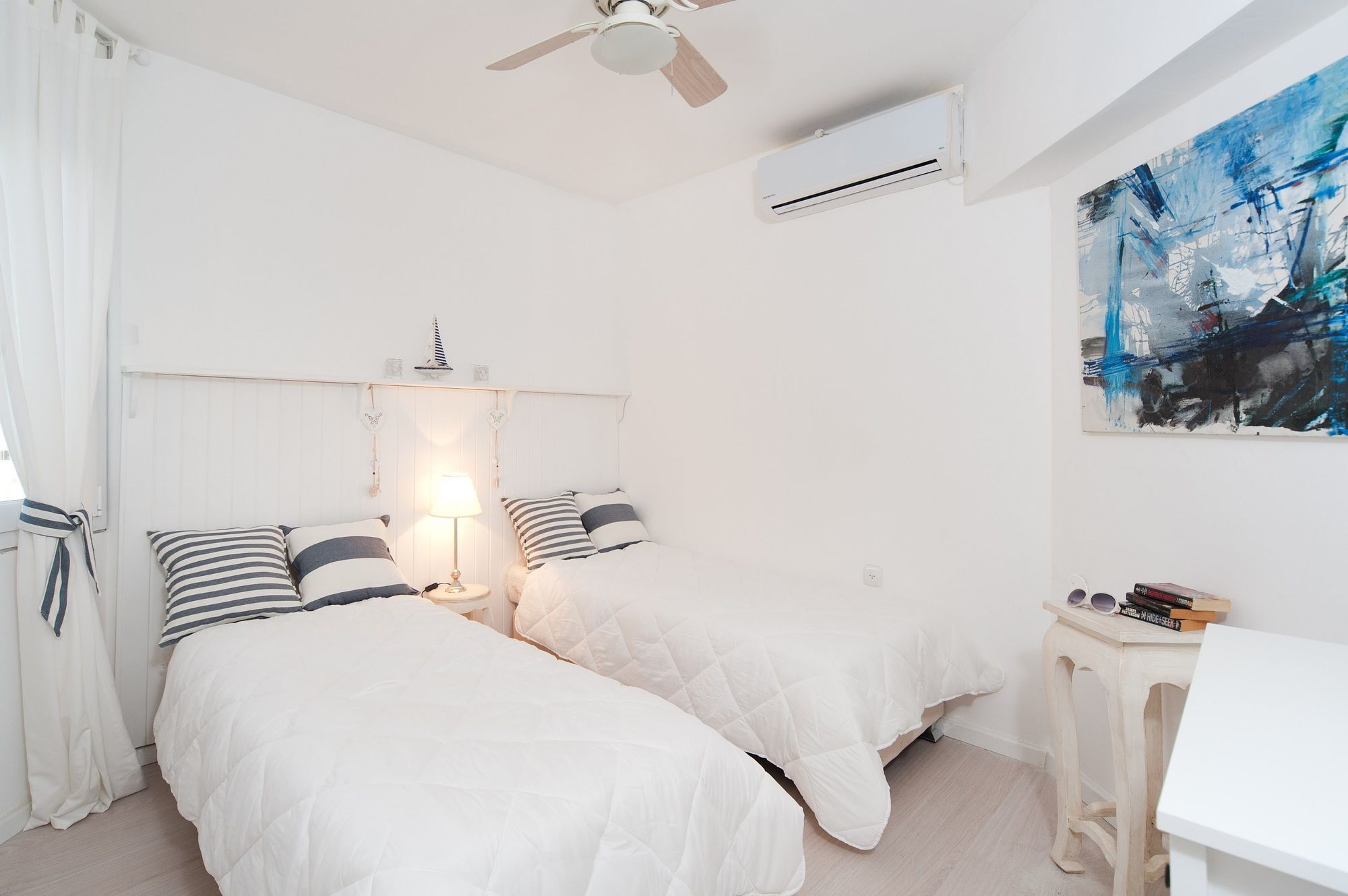 Chic 3Br Apt W Sauna & Parking On The Beach By Sea N' Rent Tel Aviv Bagian luar foto